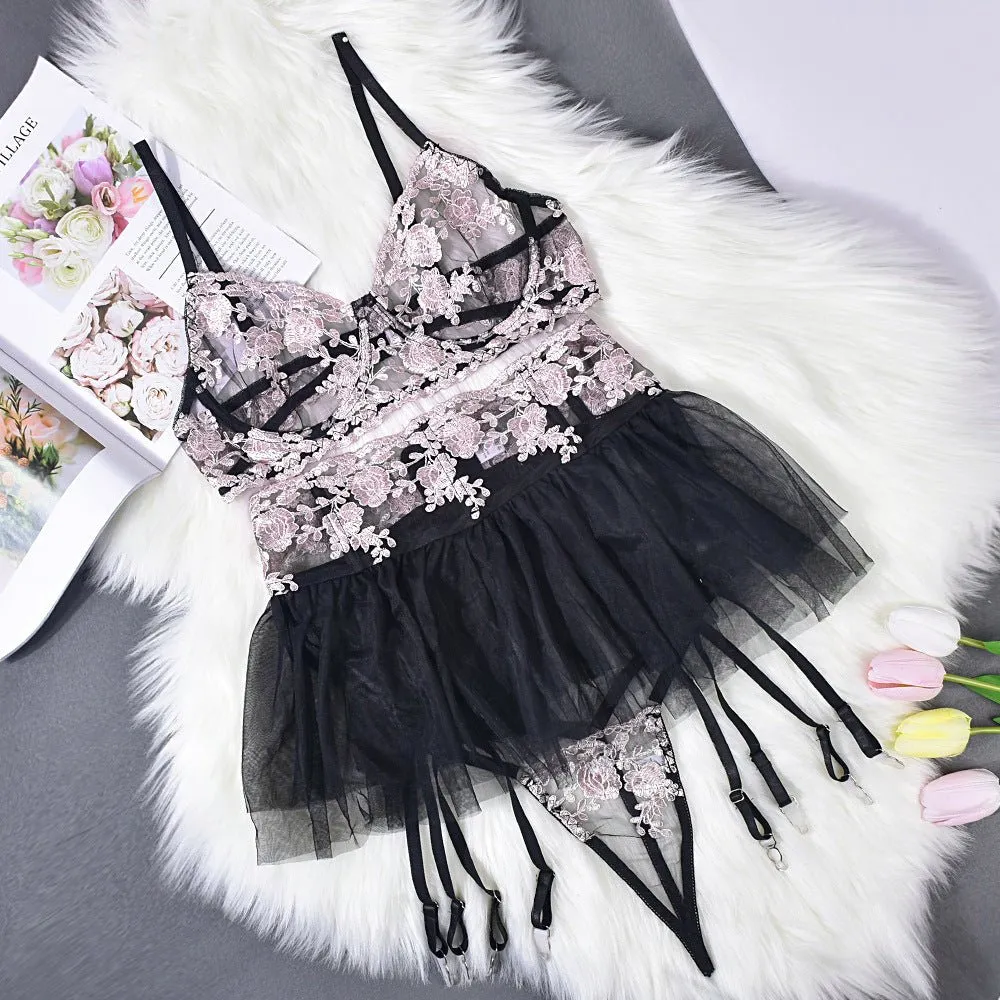 Love Me Mesh Embroidery Breastless Fluffy Skirt Three Sets